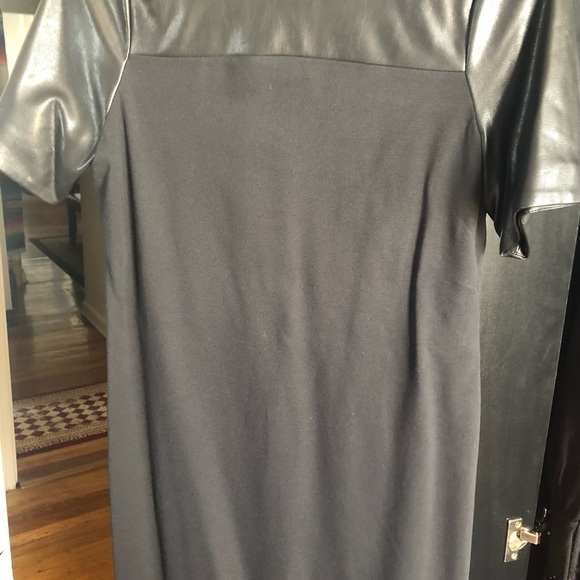 Ann Taylor TShirt style dress with faux leather accent. - Picture 2 of 5